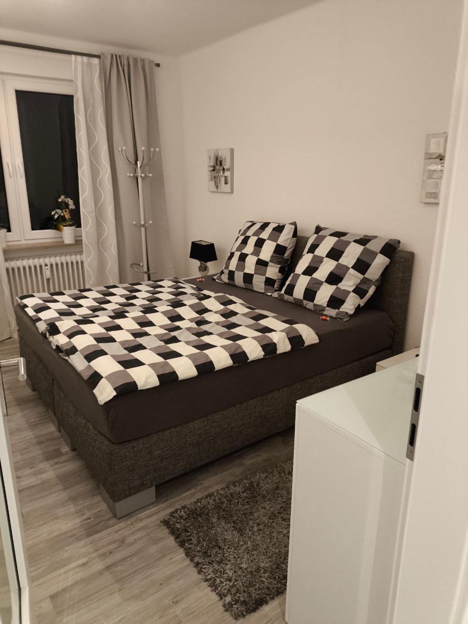 Premium Ferienwohnung "Christine ", Zentrale Ruhige Stadtlage 100 Qm Ebenerdige Dusche Terasse Kaminofen Zweibrücken Exteriör bild